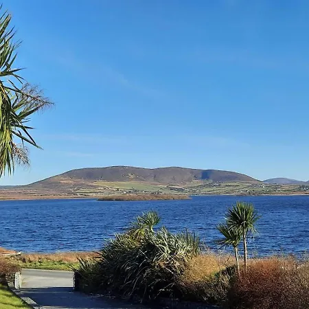 Hébergement de vacances Lakeshore House *